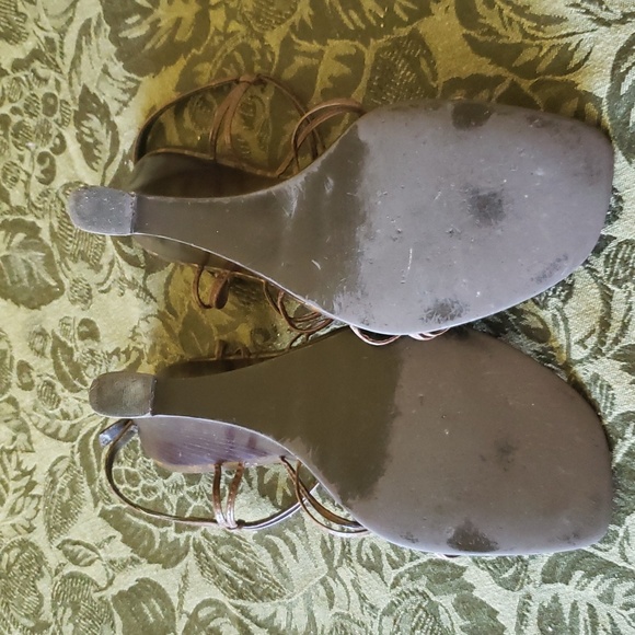 Guess leather wedge sandals - Picture 3 of 3